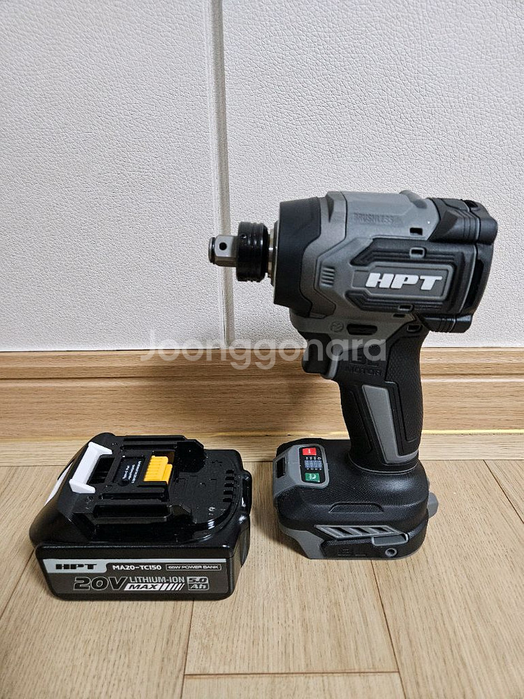 HPT 렌치 임팩겸용 드릴 팝니다.--0