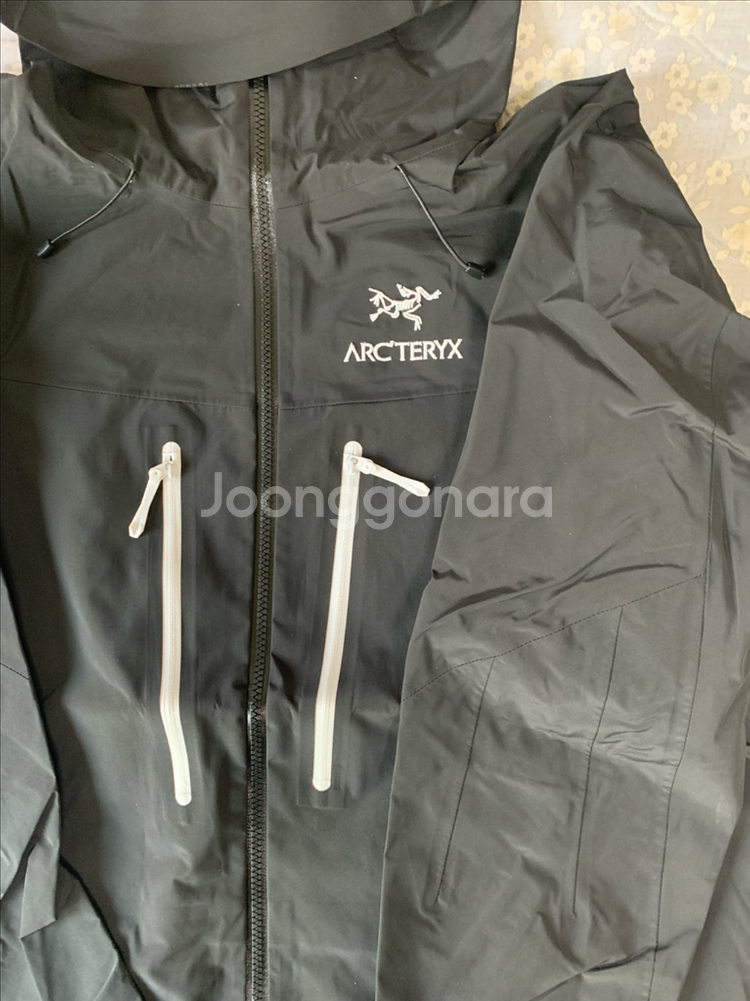 아크테릭스 알파 SV 재킷 사이즈 M--1