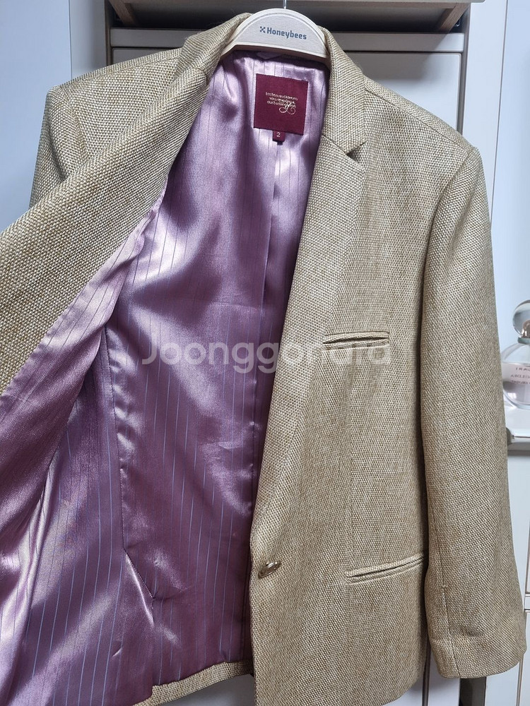 코스모폴리탄줄라이 골드자켓 2사이즈--3