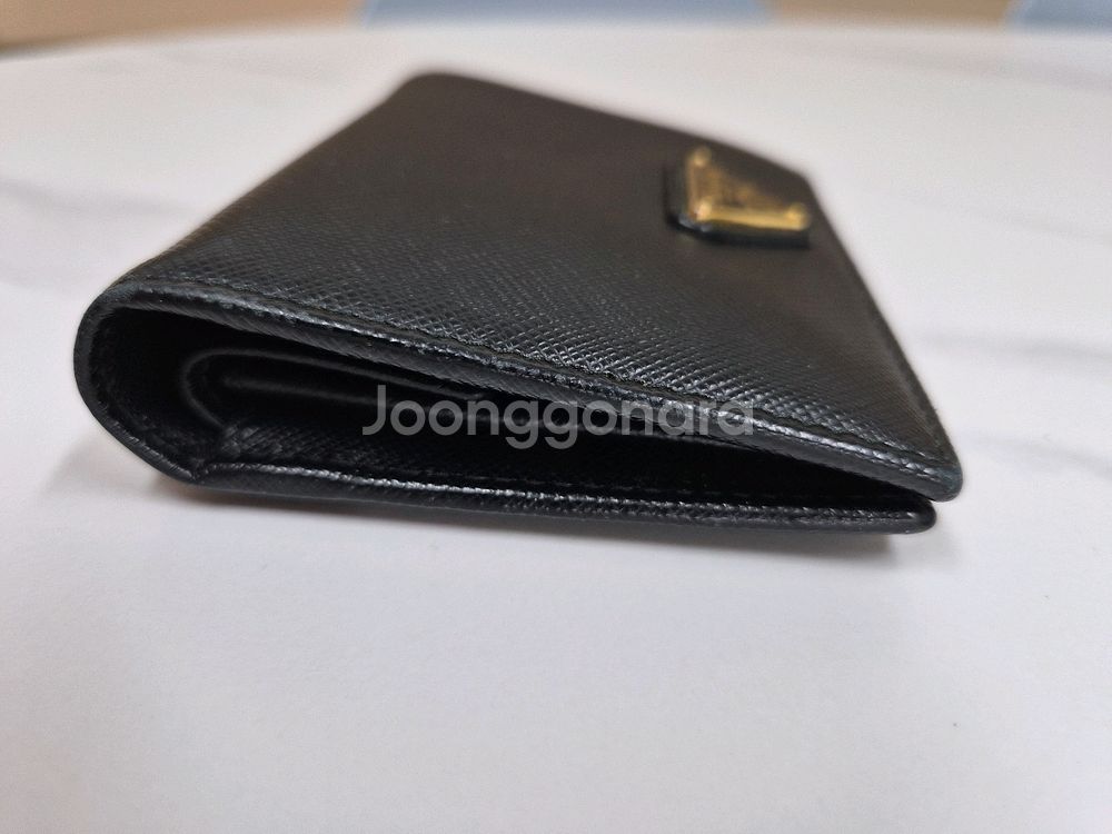 프라다 사피아노 레더 반지갑--2