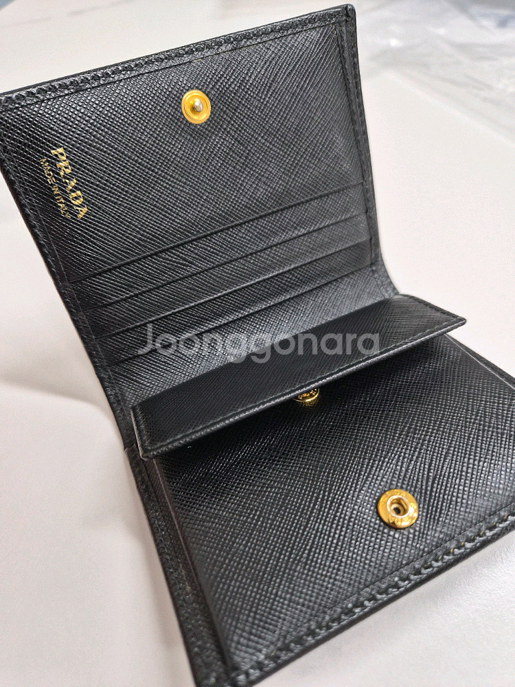 프라다 사피아노 레더 반지갑--6