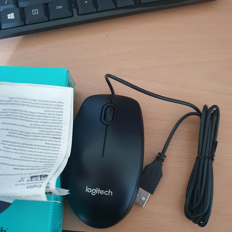로지텍마우스 M100r--1