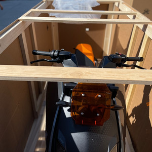 BMW CE04 전기 스쿠터 이미지