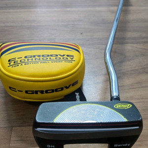 YES! C-Groove Sandy 퍼터 33인치