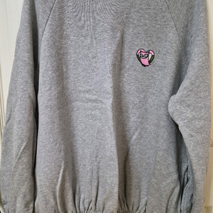 럭키슈에뜨 맨투맨