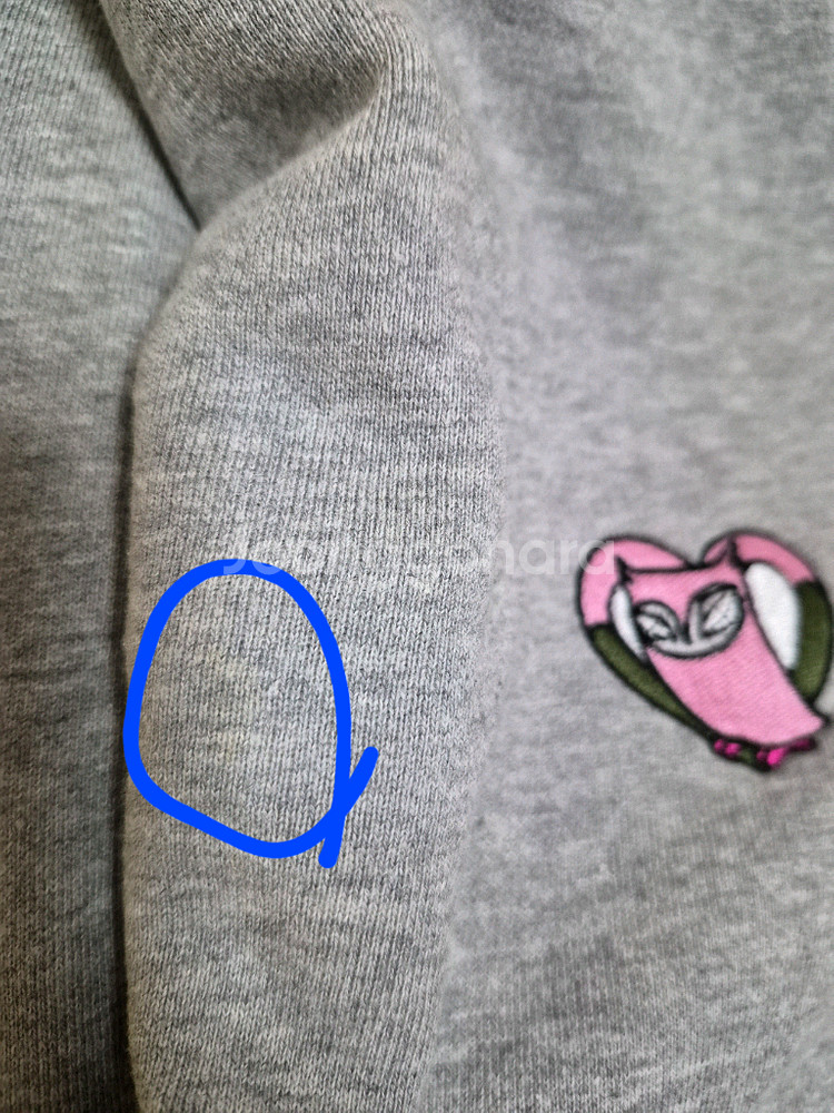 럭키슈에뜨 맨투맨--7