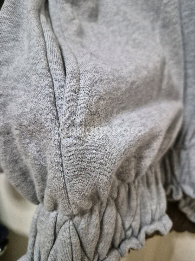 럭키슈에뜨 맨투맨--3