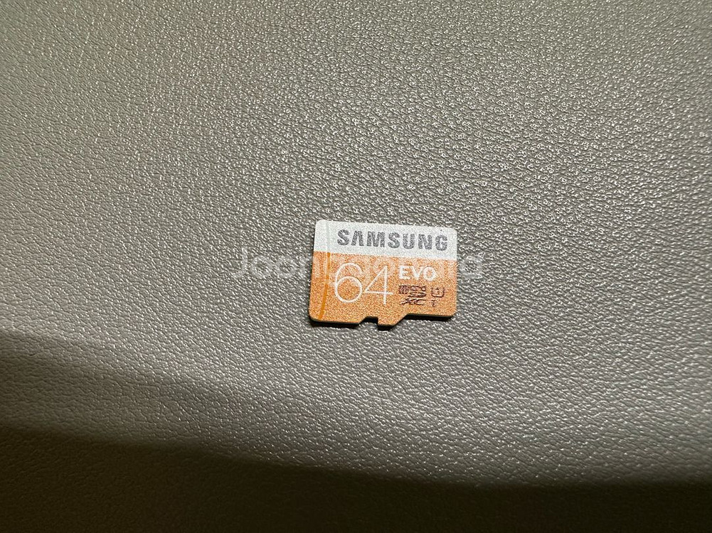 소니 액션캠 AS200V + 케이엣지 거치대 일괄 판매합니다.--7