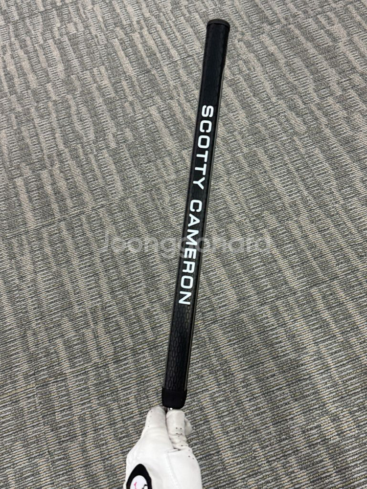 스카티카메룬 팬텀 11 롱디자인(38인치) 퍼터 팝니다.--3