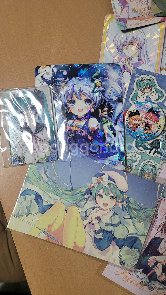 서코(하츠네미쿠,앙스타,카드캡터체리,이누야샤) 굿즈 일괄 양도--3