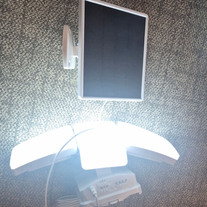 루텍 동작 감지 솔라 LED 라이트 2500루멘 센서등 고장 부품용