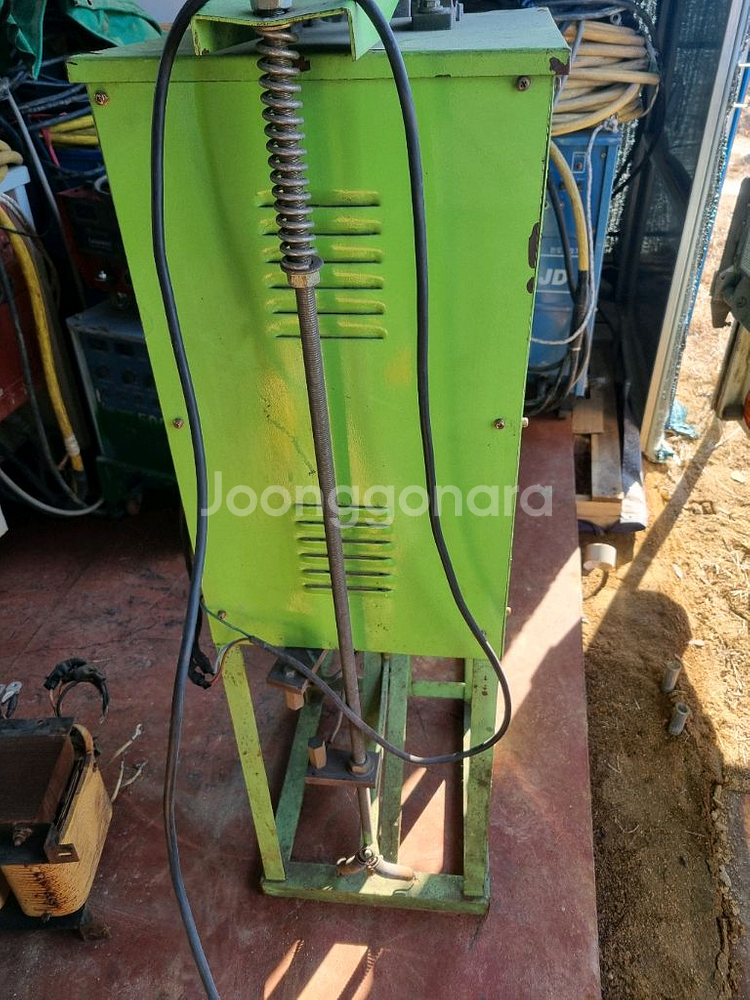 족답식 스포트용접기--3