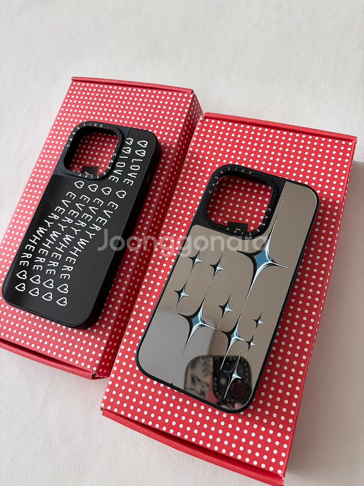 아이폰 15프로 케이스티파이 맥세이프케이스 2개 - 3만원--0