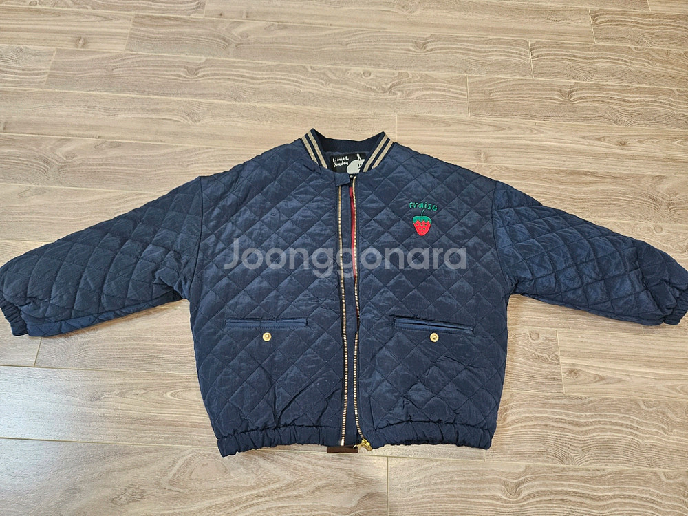 리미떼두두 딸기 퀼팅점퍼 xl사이즈--2