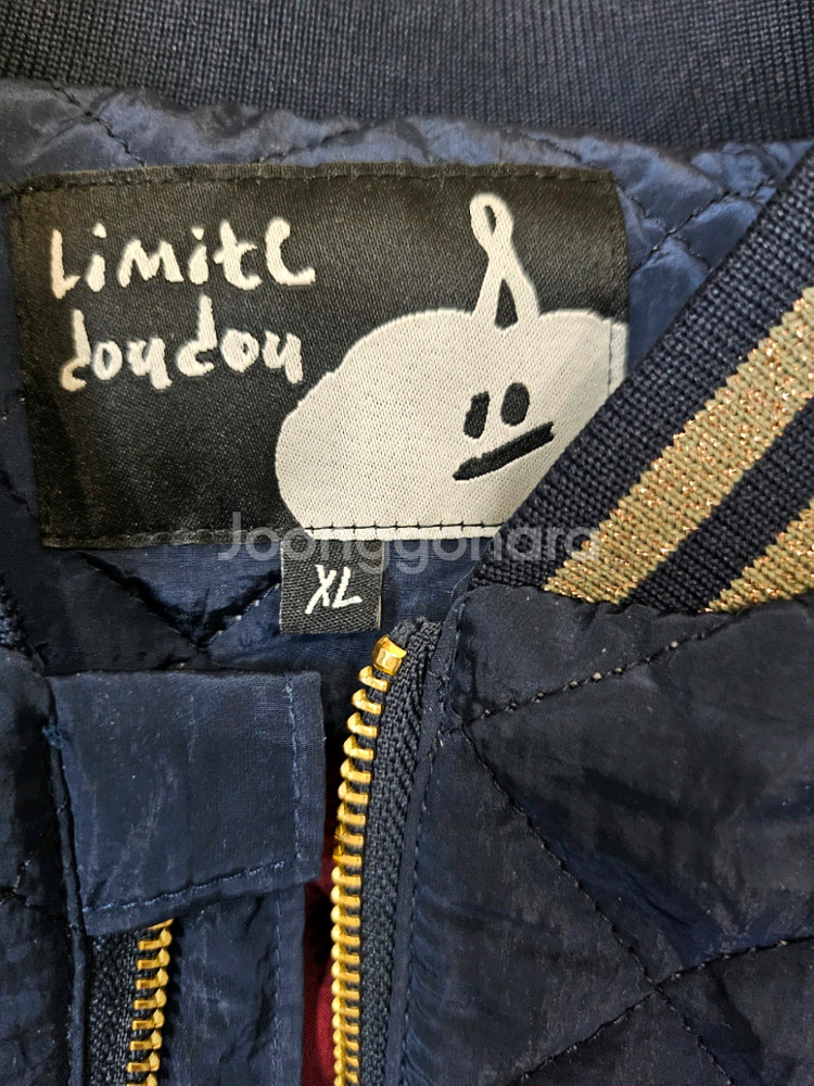 리미떼두두 딸기 퀼팅점퍼 xl사이즈--3