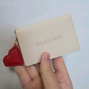 질스튜어트 하트 카드지갑