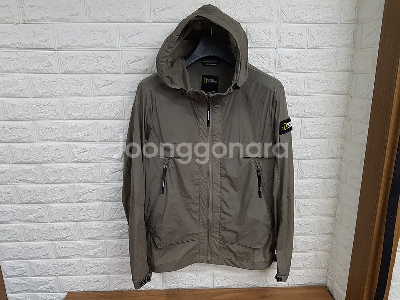 내셔널지오그래픽 바람막이 점퍼 남성100--0