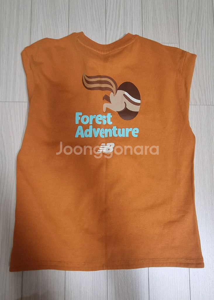 뉴발란스 코듀로이멜빵치마+티셔츠+반양말 세트 140(택포가)--4