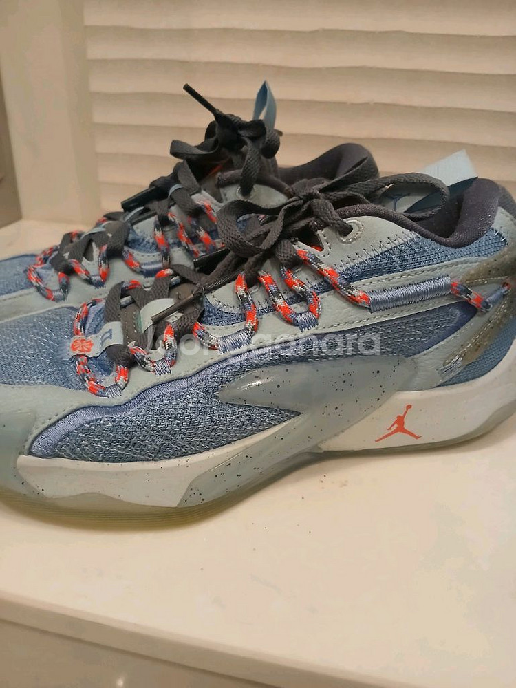 조던 농구화 3회착용 250사이즈--0