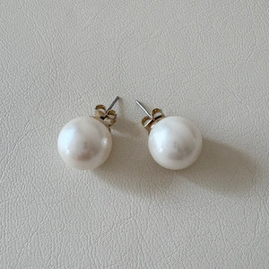 진주 귀걸이 (13mm) 새상품