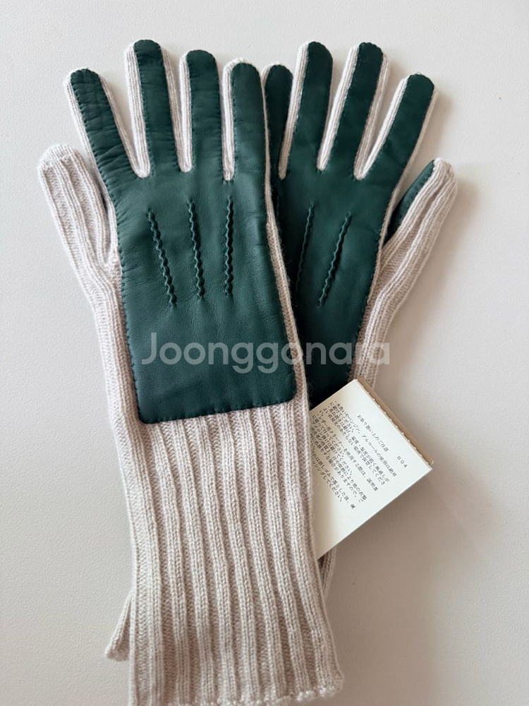 버버리 캐시미어 장갑 새상품--0