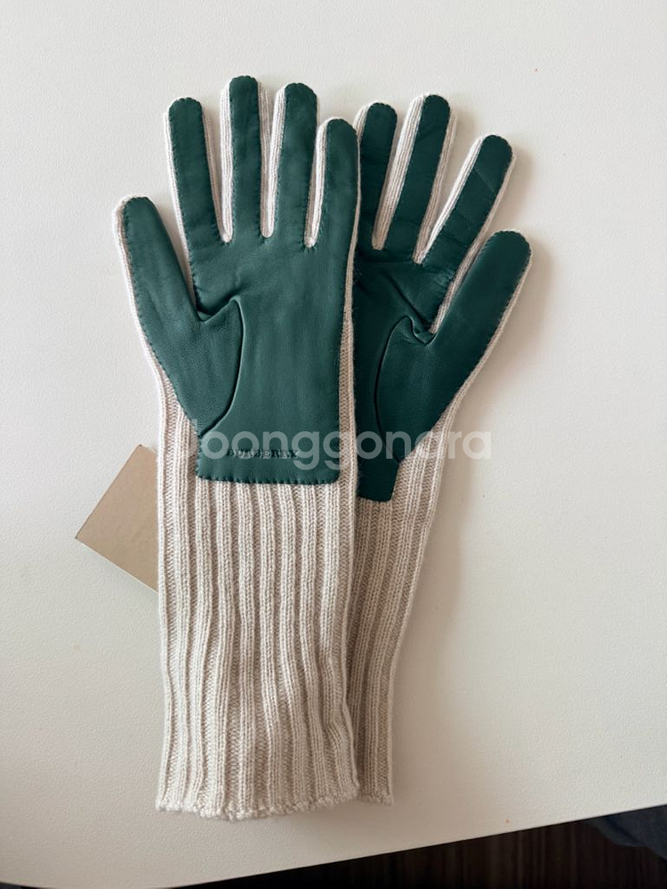 버버리 캐시미어 장갑 새상품--1