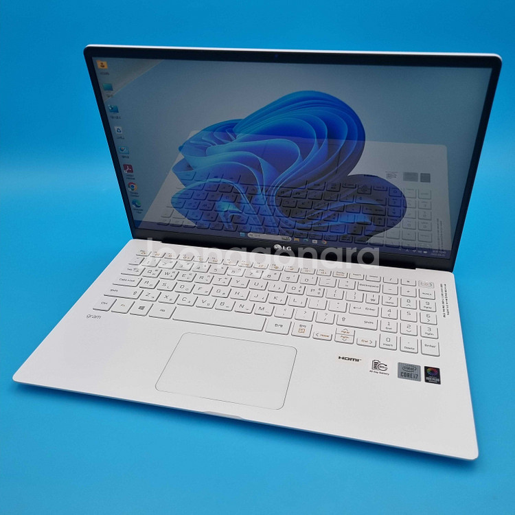 LG gram i7 최신형 초고성능 화이트 노트북--1