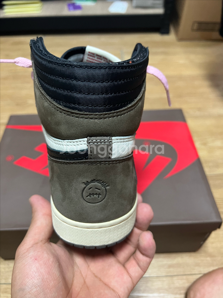 나이키 에어조던1 하이 스캇 모카 265--2