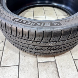 [택배가능]미쉐린 PSAS4 215 40 18 신품급 2짝