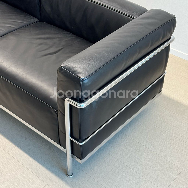 까시나 Cassina LC3 2seater X등급 블랙레더--4