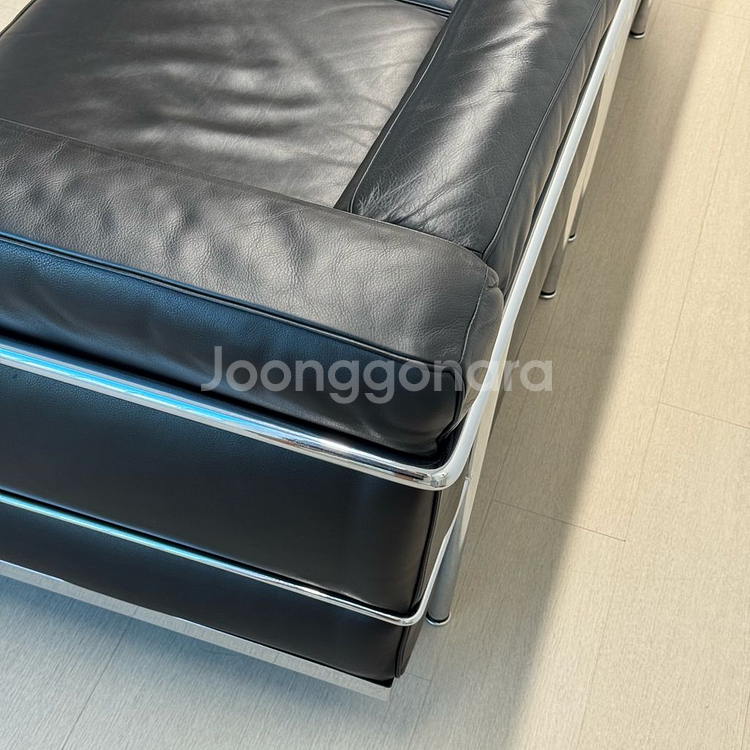 까시나 Cassina LC3 2seater X등급 블랙레더--5