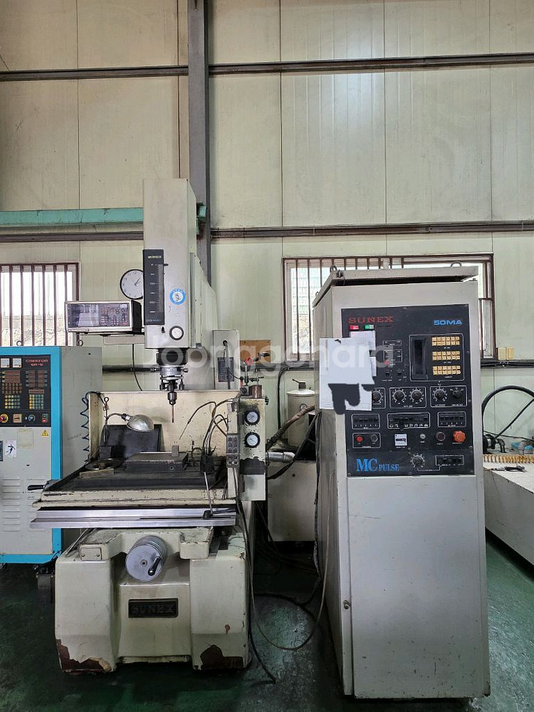 [화성] 금형 풀세트 공장 기계 전부 판매합니다.--7