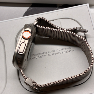 애플워치 울트라1 네추럴티타늄 49mm 셀룰러