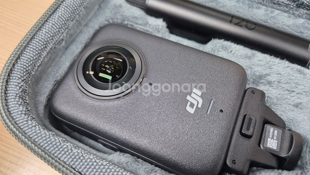 DJI osmo 360 어드벤스 콤보--1