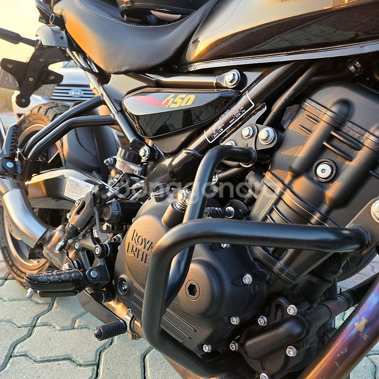 [가격조정] 25년식 게릴라450 블랙 판매--4