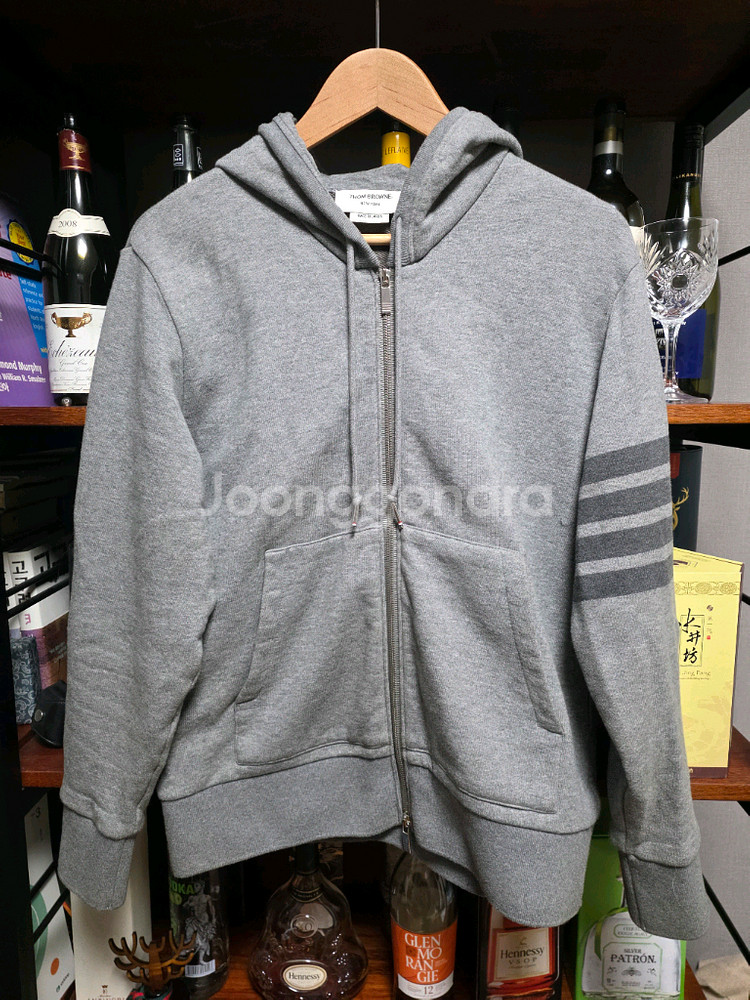 톰브라운 트랙 수트 트레이닝 셋업. 후드 가디건--0