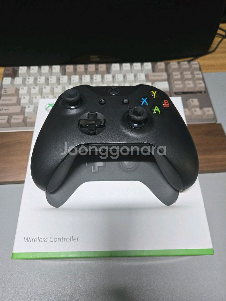 Xbox 무선3세대 컨트롤러 및 유선 패드--0