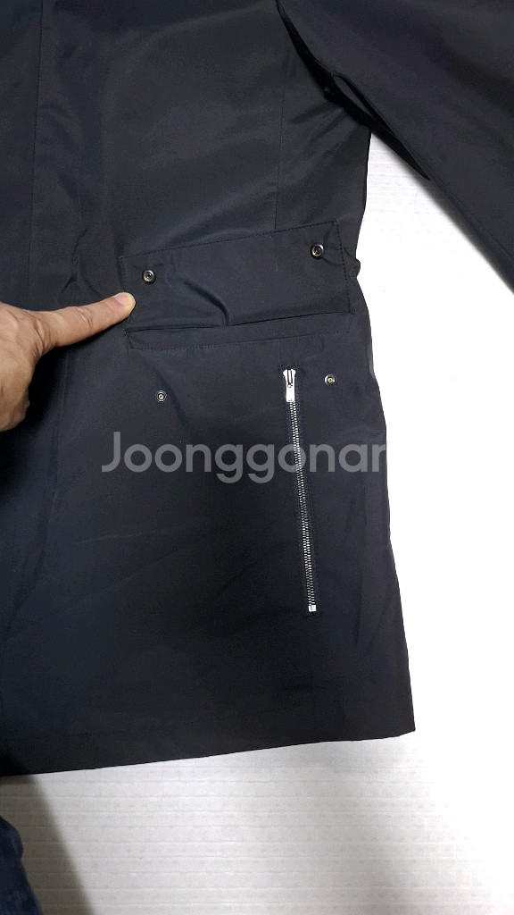 질스튜어트뉴욕 스탠드 카라 집업점퍼 95--5