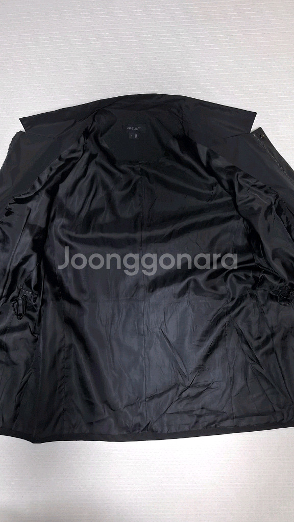 질스튜어트뉴욕 스탠드 카라 집업점퍼 95--6