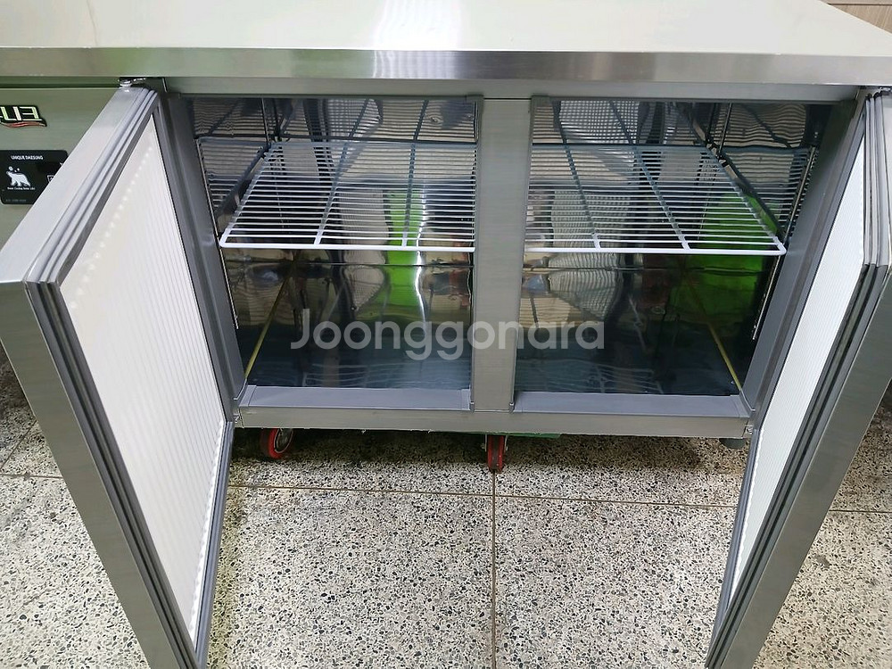 유니큐테이블냉장고1500-700냉장 판매합니다--1