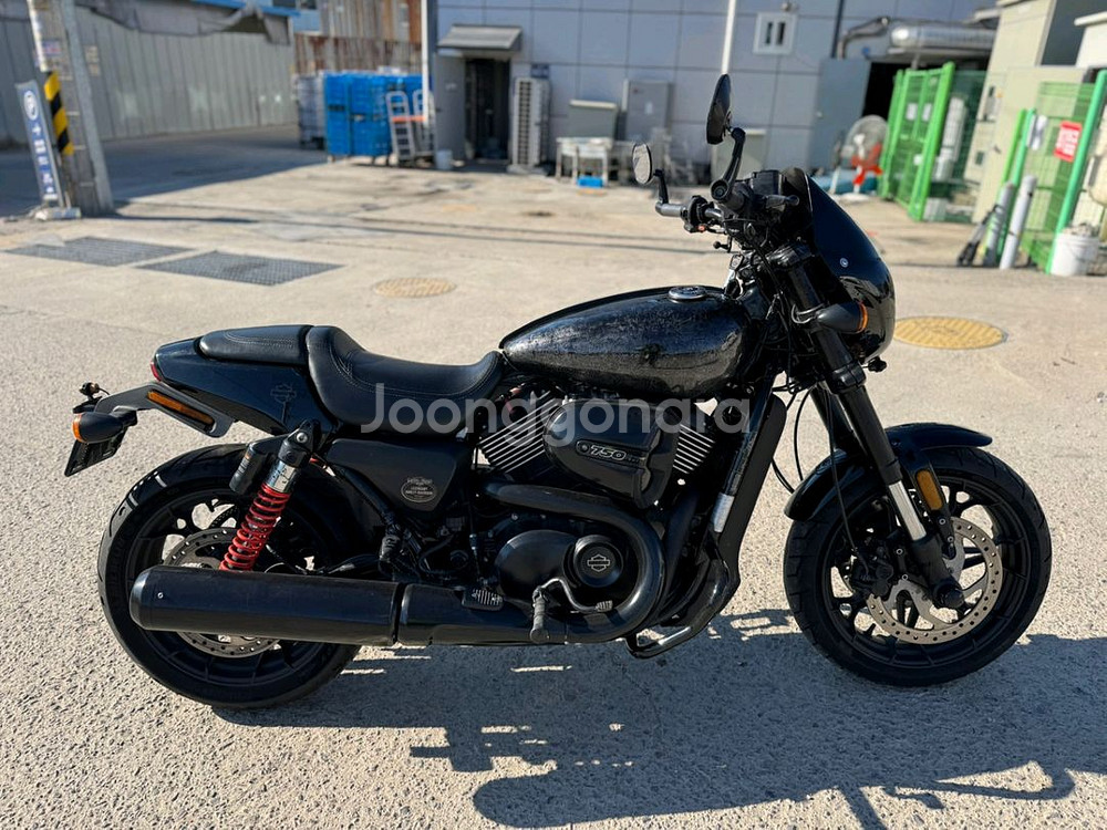 할리데이비슨 스트리트로드 18년식 abs 팝니다--1