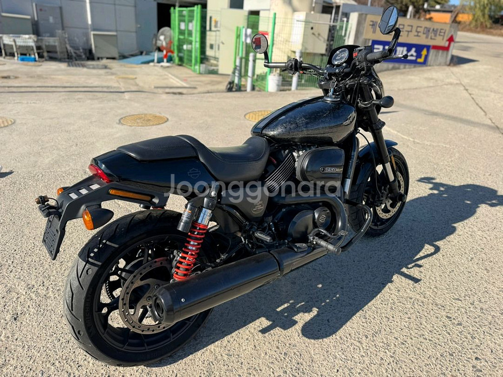 할리데이비슨 스트리트로드 18년식 abs 팝니다--7