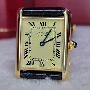까르띠에 빈티지 탱크머스트 라지 샴페인다이얼 핀버클 시