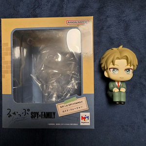 스파이패밀리 로이드 룩업