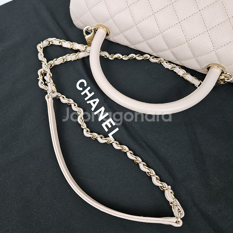 샤넬 코코핸들 미듐 캐비어--7