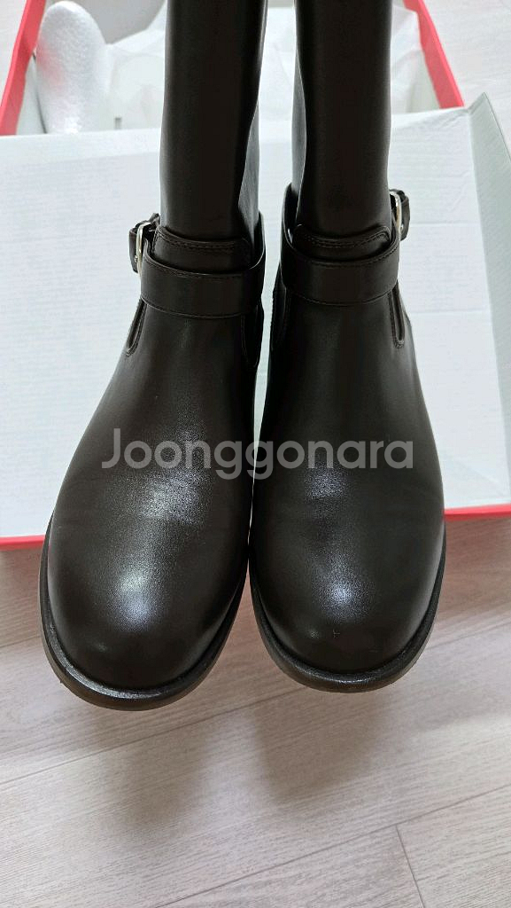 코모레비뮤지엄 소가죽 스트랩 클래식 미들부츠250 /km083--7