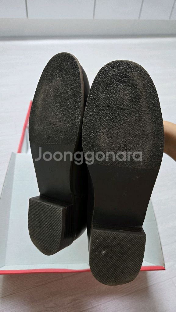 코모레비뮤지엄 소가죽 스트랩 클래식 미들부츠250 /km083--6