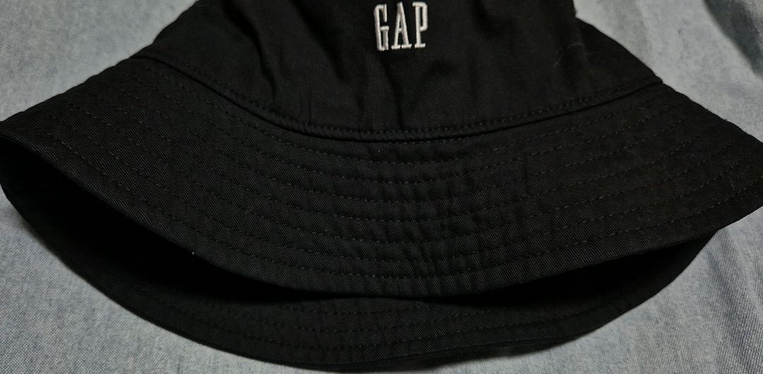 갭키즈 블랙 자수 버킷햇/벙거지 모자(10-13Y) 이미지