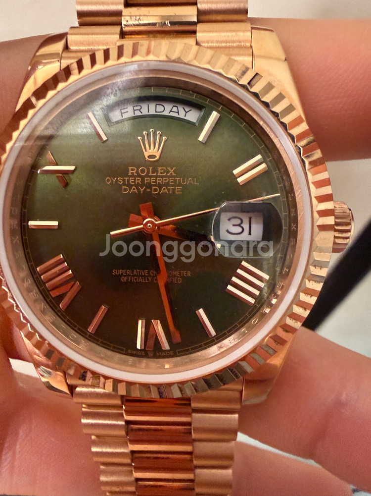 ㅋㄹ 롤렉스 데이데이트 올리브 그린 40mm--4