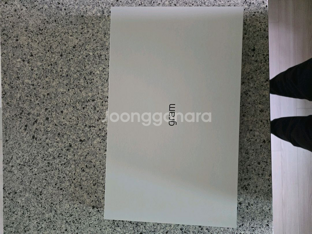 (미개봉) LG 그램 프로 루나레이크 16인치 노트북 2025--1